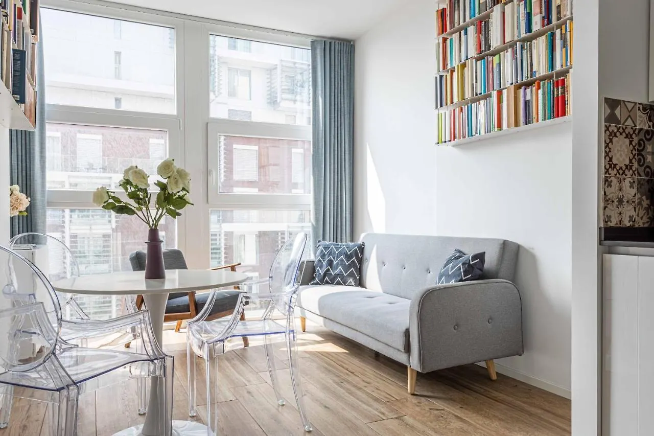 Luxnest I Porta Nuova Milan - Via Pirelli Apartment
