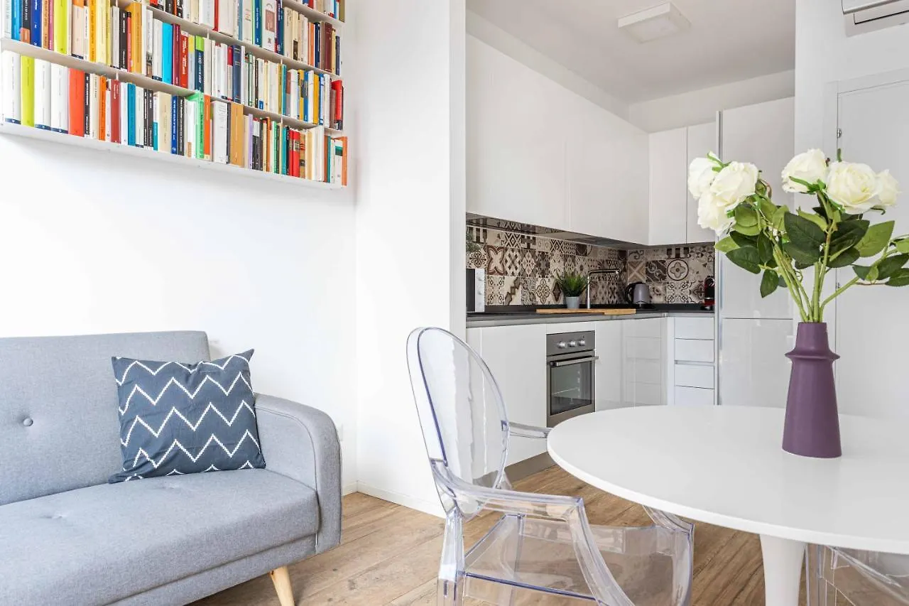 Luxnest I Porta Nuova Milan - Via Pirelli Apartment