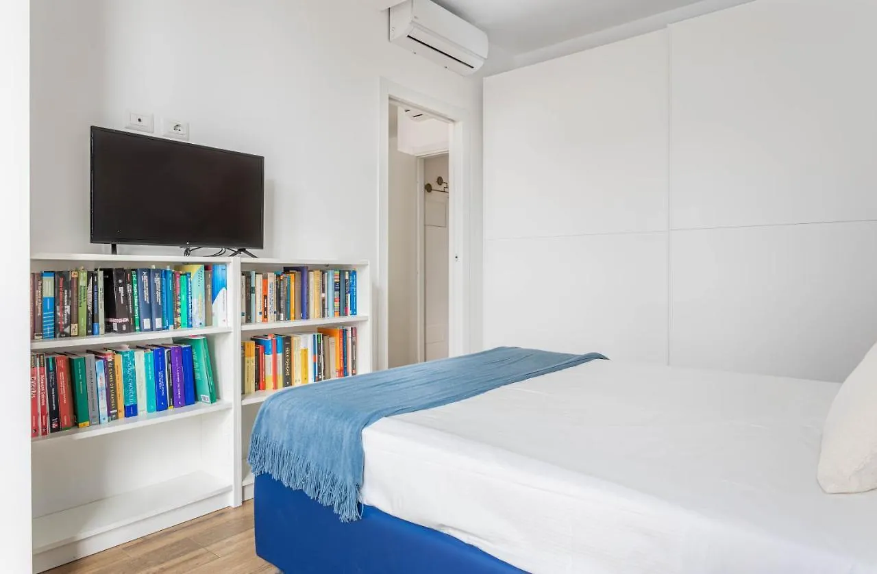 Luxnest I Porta Nuova Milan - Via Pirelli Apartment Italy